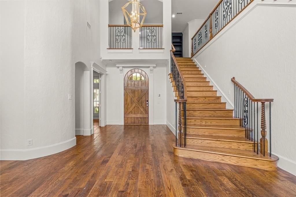 2617 Summit Ridge Dr - Photo 6 of 40