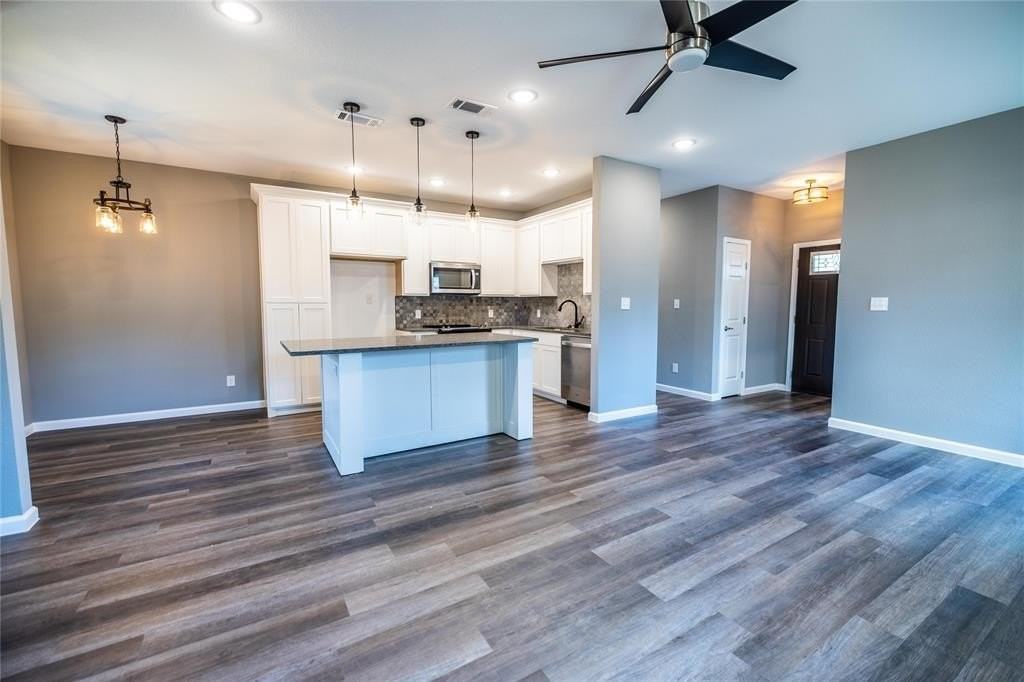 207 S James St - Photo 6 of 21