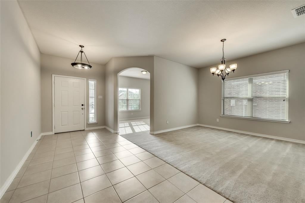1900 Abby Creek Dr - Photo 4 of 24