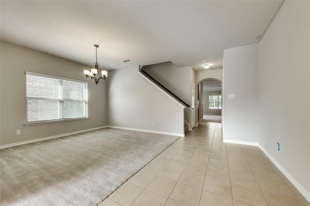 1900 Abby Creek Dr - Photo 5 of 24