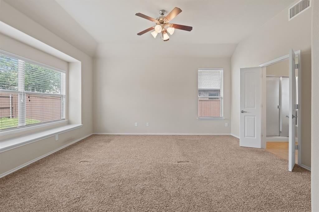 9716 Mulligan Dr - Photo 3 of 25