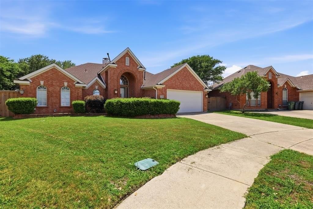 6320 Merritt Way Ct - Photo 2 of 38