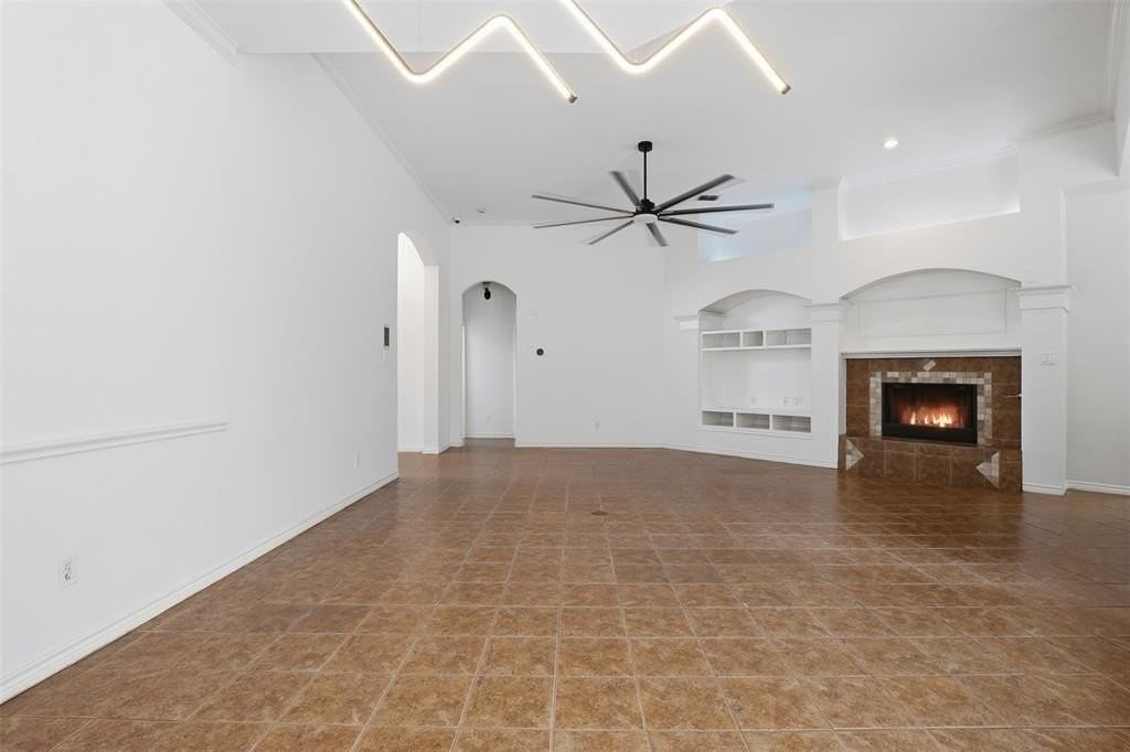 6320 Merritt Way Ct - Photo 7 of 38