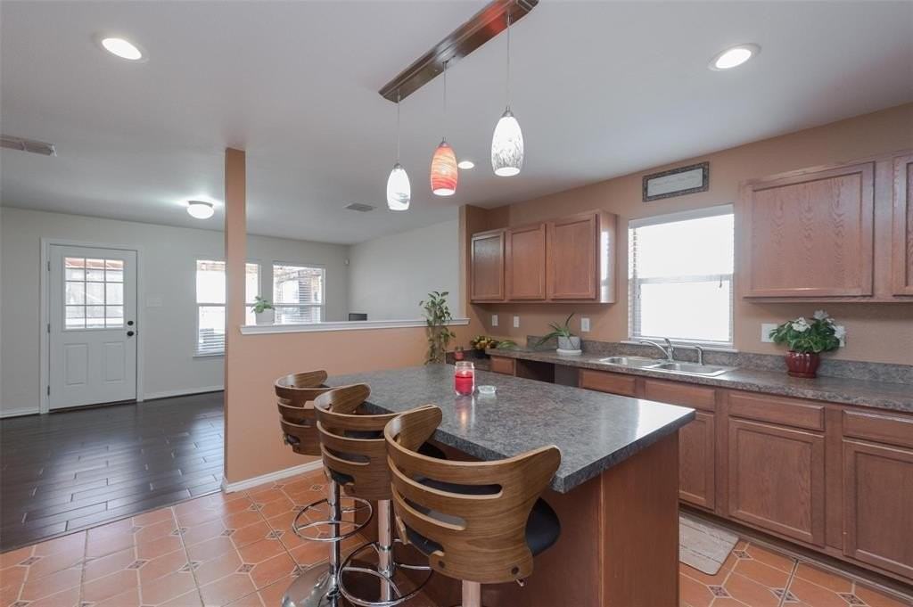 6504 Corral Ln - Photo 6 of 18