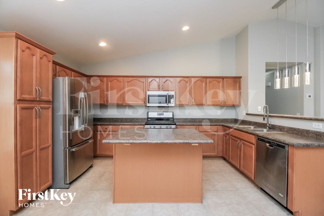 480 W Dexter Way - Photo 6 of 15