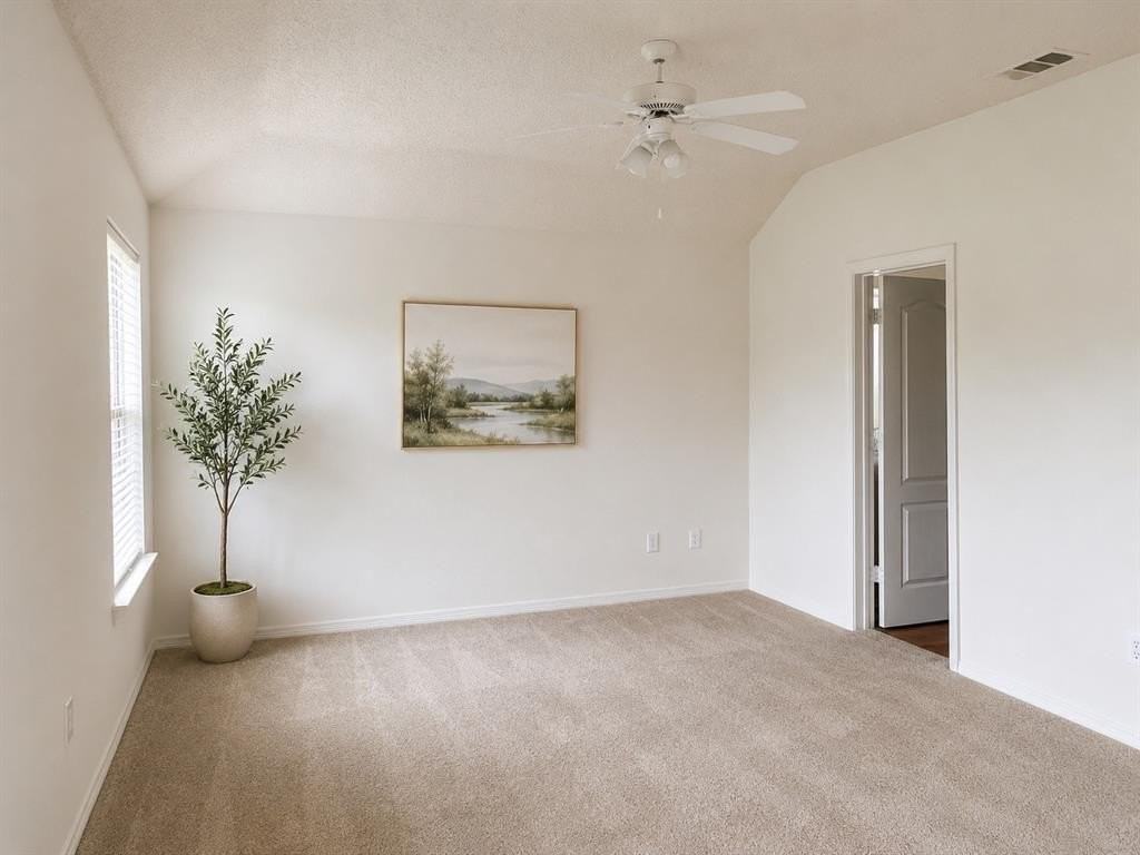 208 Orchard Trl - Photo 6 of 13