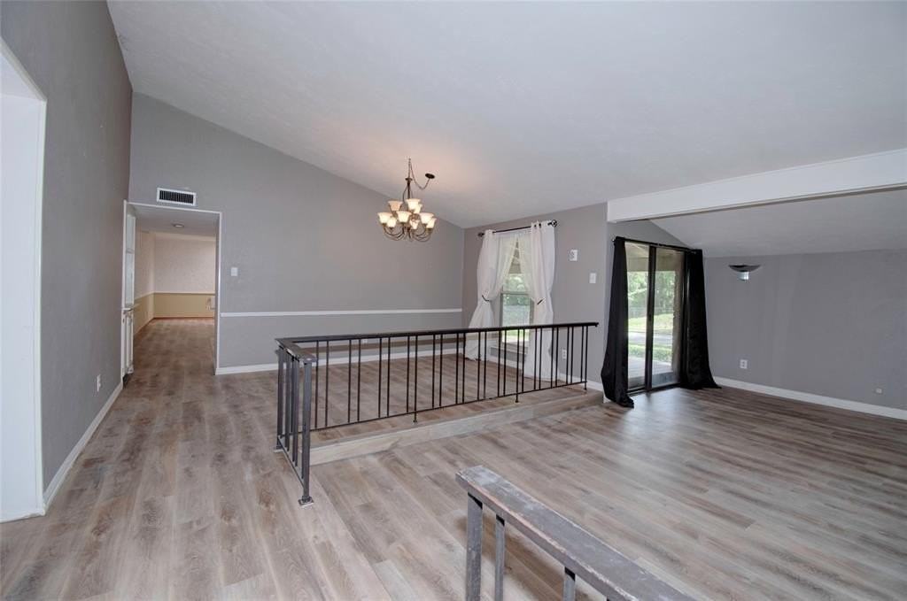 3201 Christie Cir - Photo 2 of 35