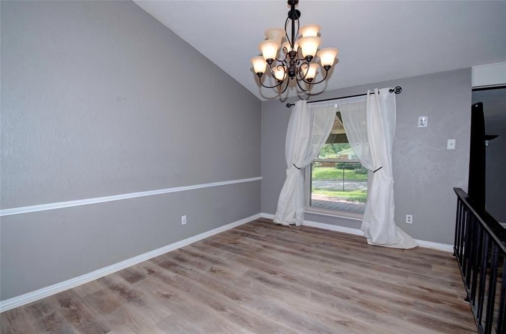 3201 Christie Cir - Photo 7 of 35