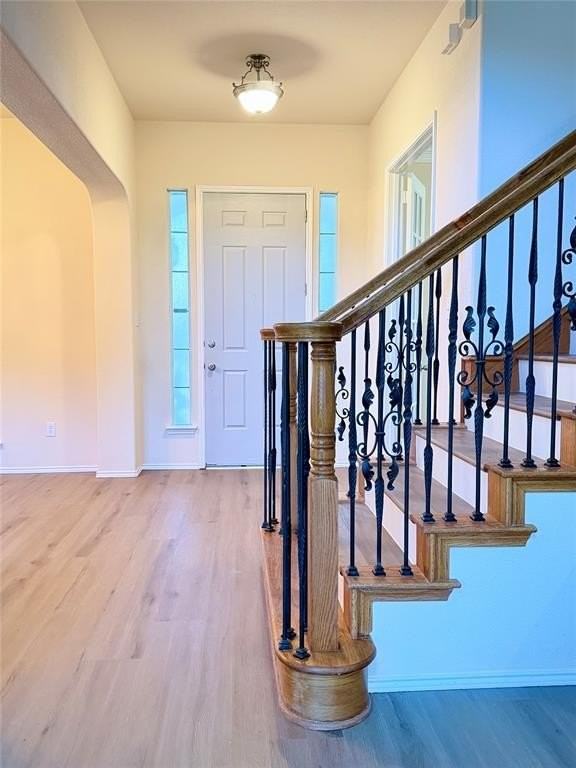 9200 Regal Oaks Dr - Photo 4 of 32