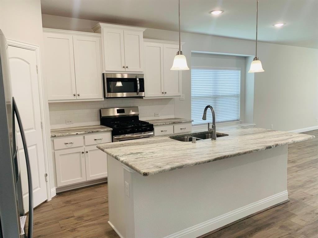 7804 Cottonwood Dr - Photo 5 of 25