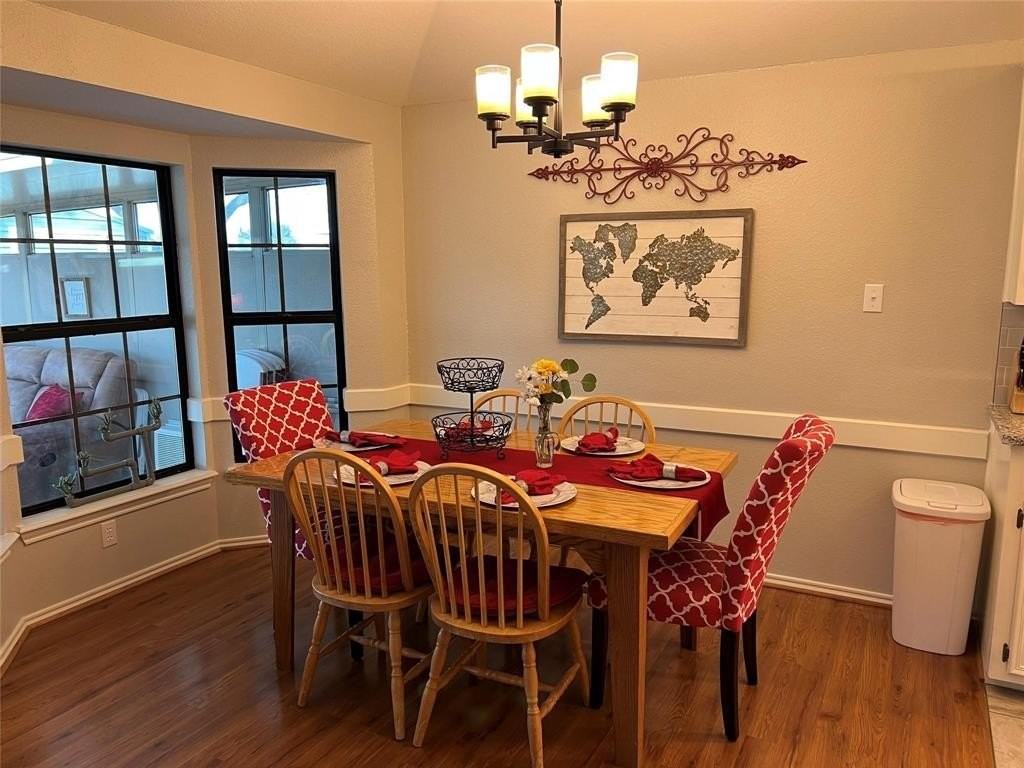 2902 Rex Allen Dr - Photo 6 of 23