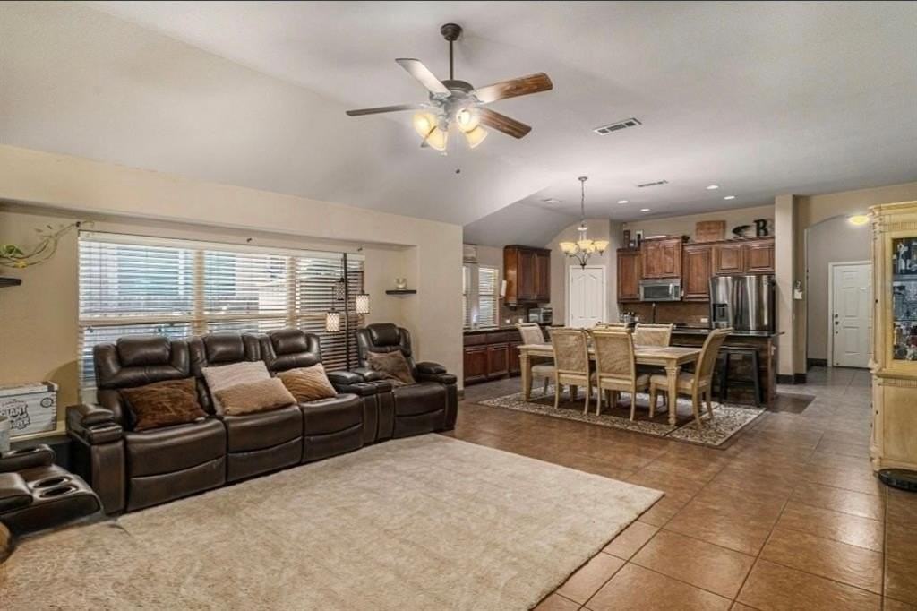 532 Darlington Trl - Photo 7 of 18