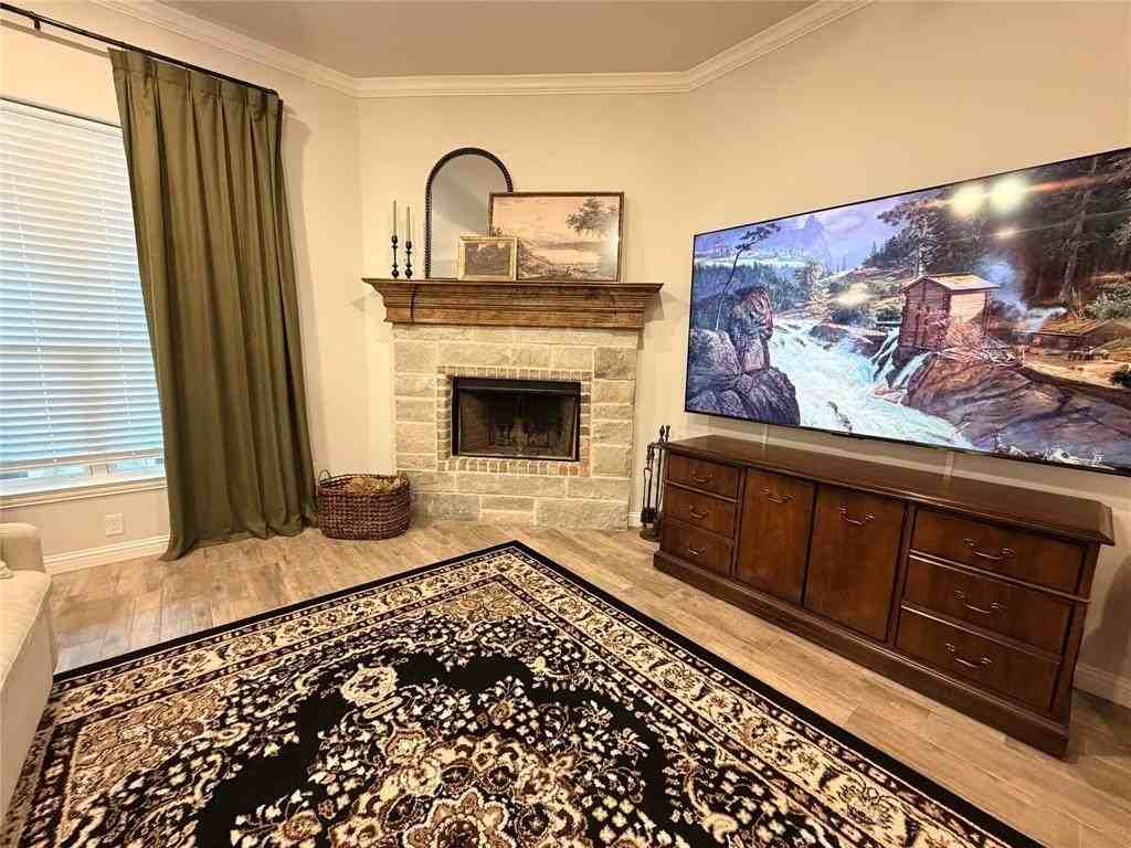 4007 Gallivant Dr - Photo 5 of 26