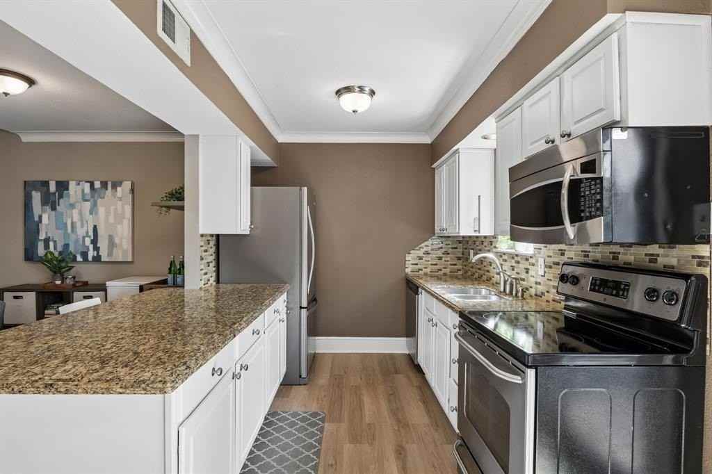 7730 Meadow Rd #205 - Photo 6 of 24