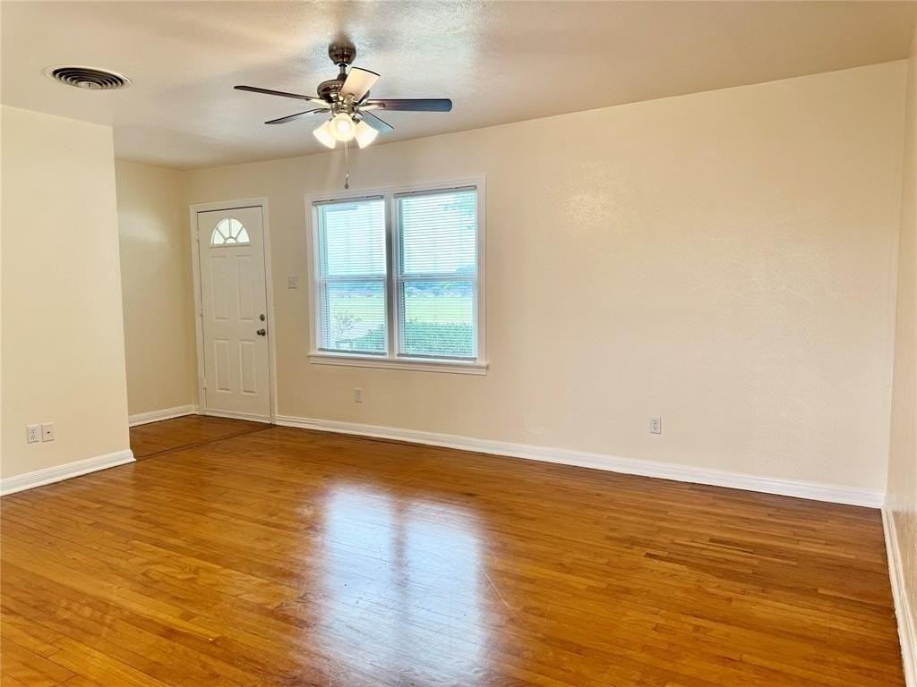 2705 Acton School Rd - Photo 5 of 32