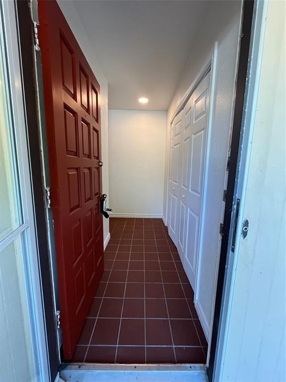 2302 Mercedes Rd - Photo 4 of 23