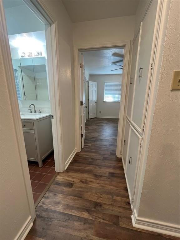 2302 Mercedes Rd - Photo 6 of 23