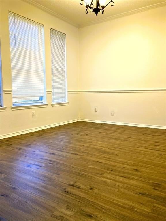 2078 Belvedere Dr - Photo 4 of 30