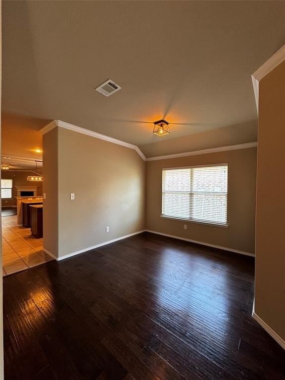 4548 Fern Valley Dr - Photo 4 of 32