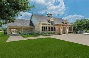 508 Fossil Creek Dr - Photo 2 of 11