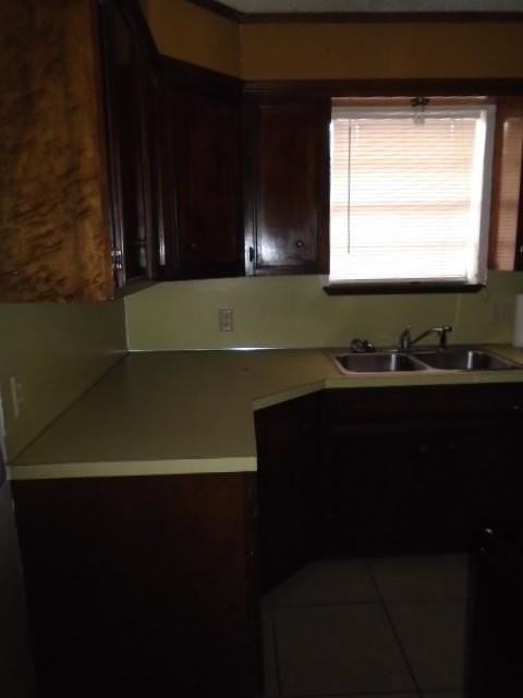 874 N Judge Ely Blvd - Photo 6 of 12
