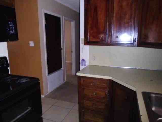 874 N Judge Ely Blvd - Photo 7 of 12