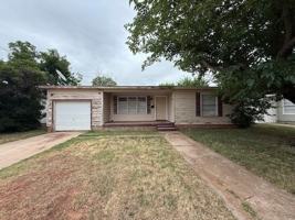 featured image of 841 S San Jose Dr