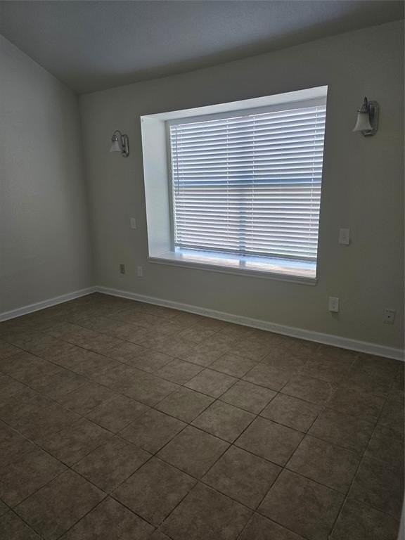 7313 Seascape Dr - Photo 7 of 11