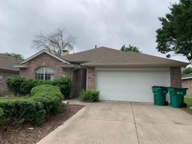 2805 Hawthorne Ln - Photo 1 of 1