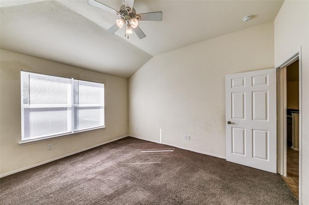 15407 Dorothy Nell Dr - Photo 6 of 12