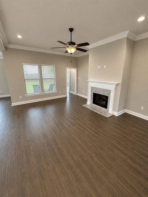606 Acacia Dr - Photo 2 of 9