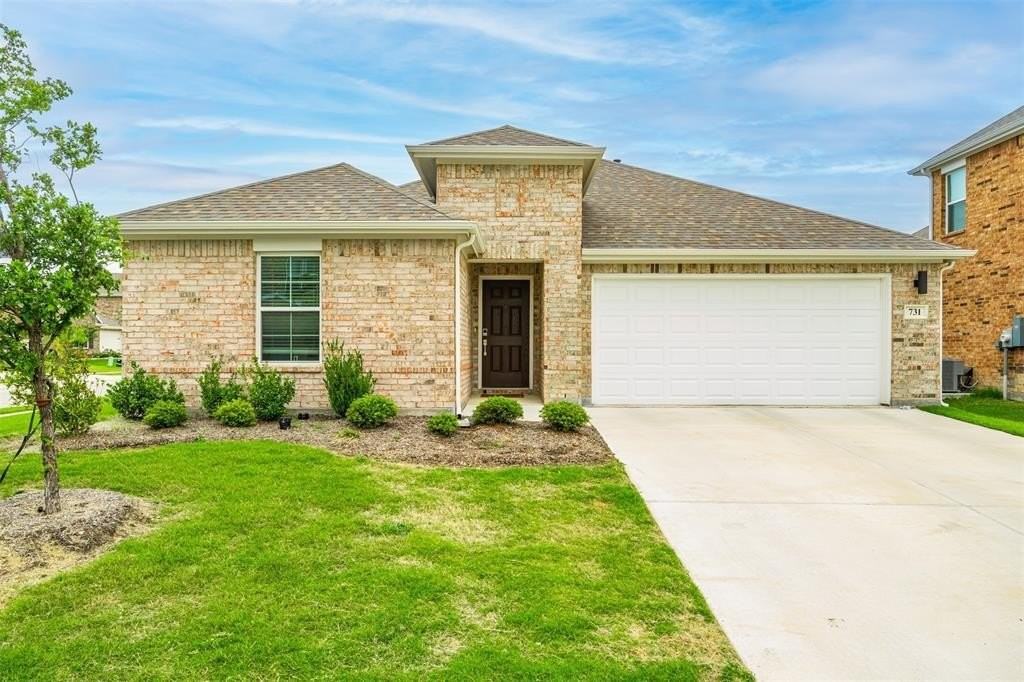 731 Lauren Grove Ln - Photo 2 of 31
