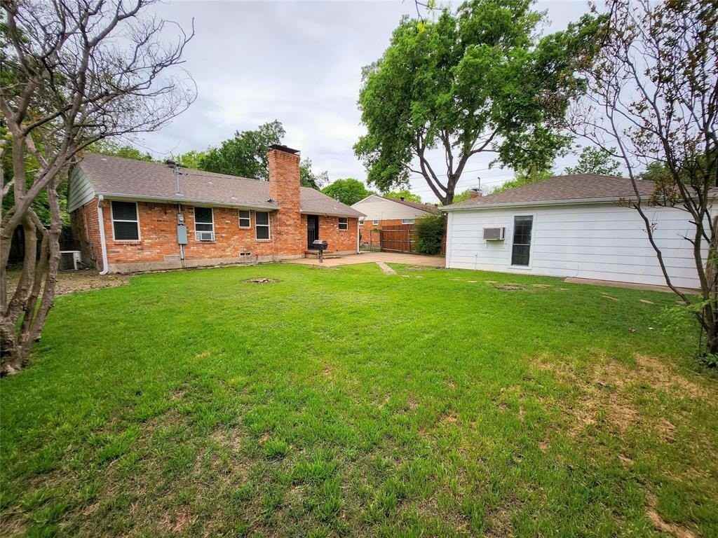 520 Northill Dr - Photo 3 of 6