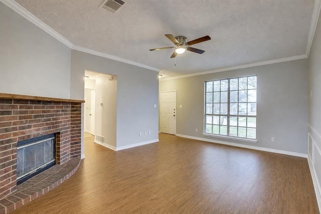 863 Colson Dr - Photo 6 of 33