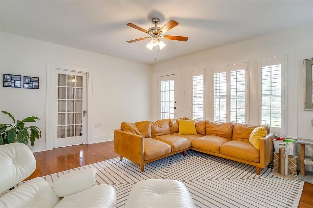 2200 W Magnolia Ave - Photo 6 of 24