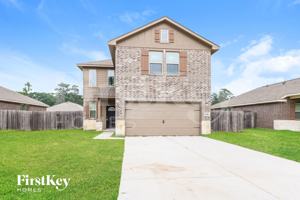featured image of 15141 Meadow Gln S