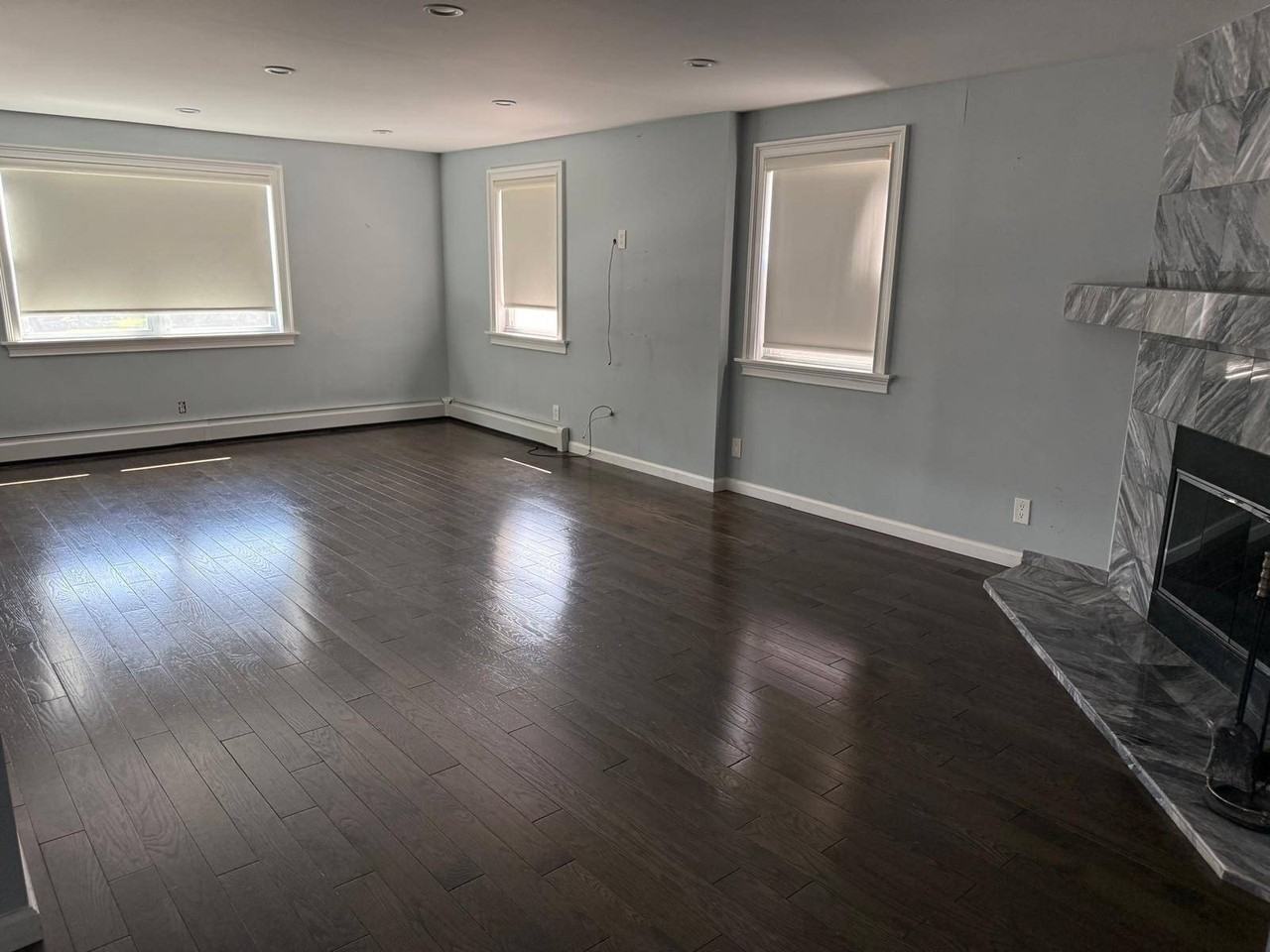 5240 Leith Pl - Photo 2 of 4