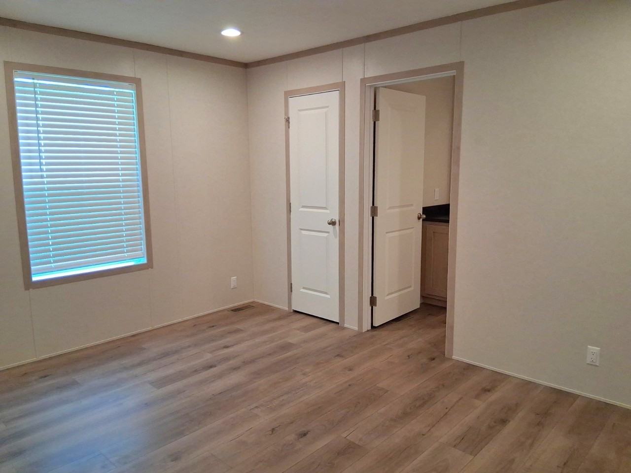 3899 Marion Williamsport Rd E #19 - Photo 5 of 7