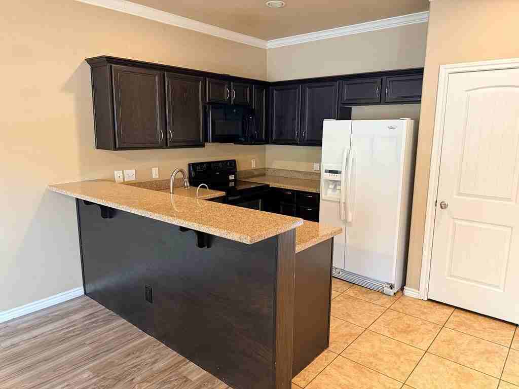 7230 Barksdale Ln - Photo 5 of 24