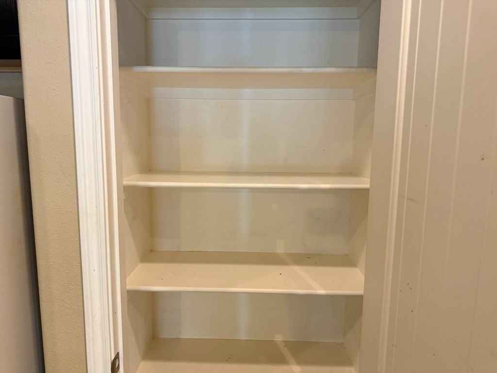 7230 Barksdale Ln - Photo 7 of 24
