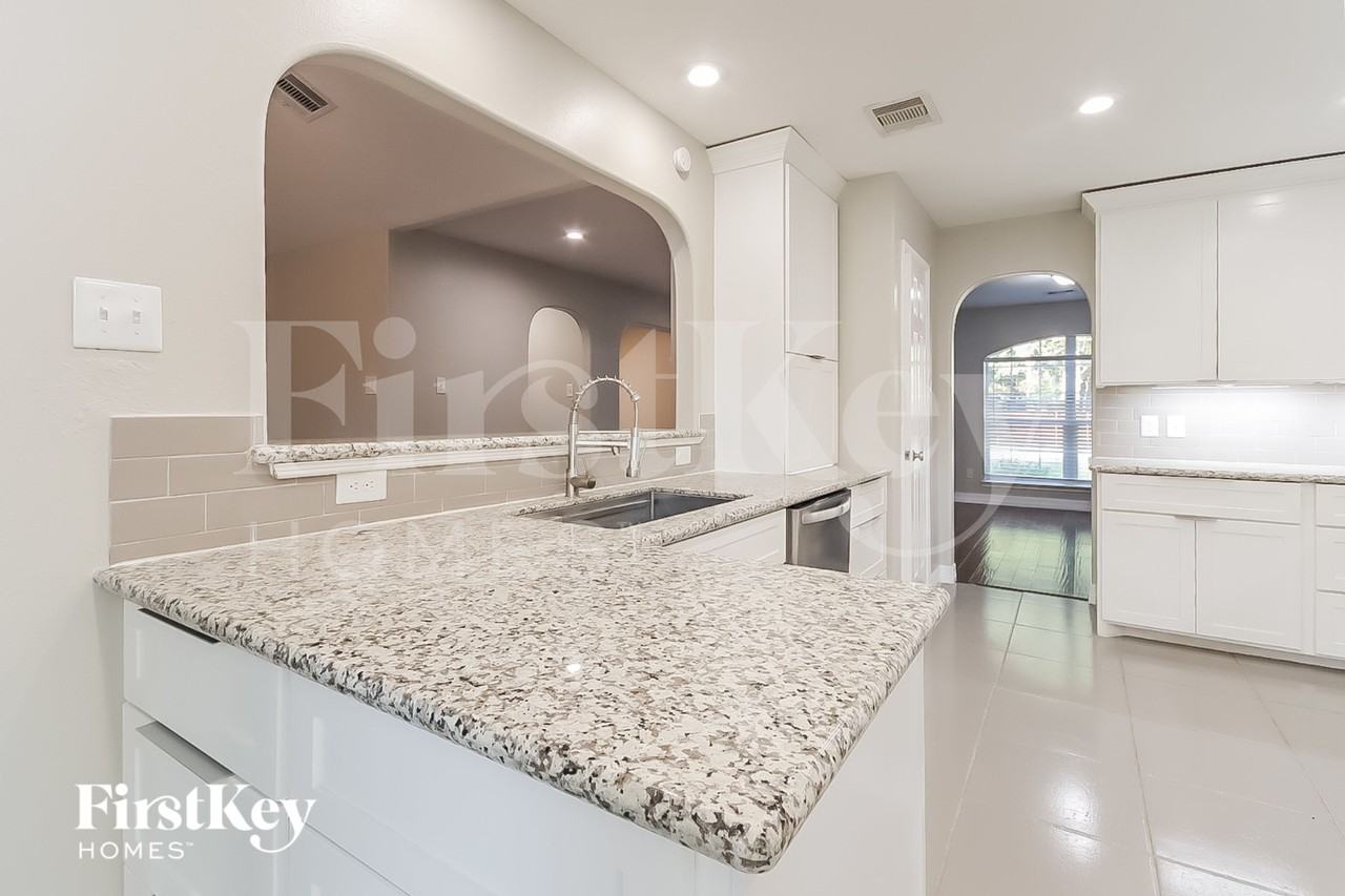17110 Yeoman Way - Photo 7 of 16