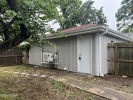 featured image of 515 Ellis St #B