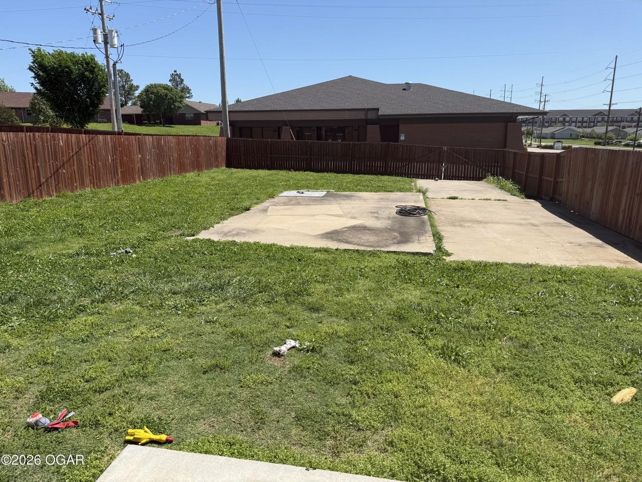 2521 S Tyler Ave - Photo 4 of 11