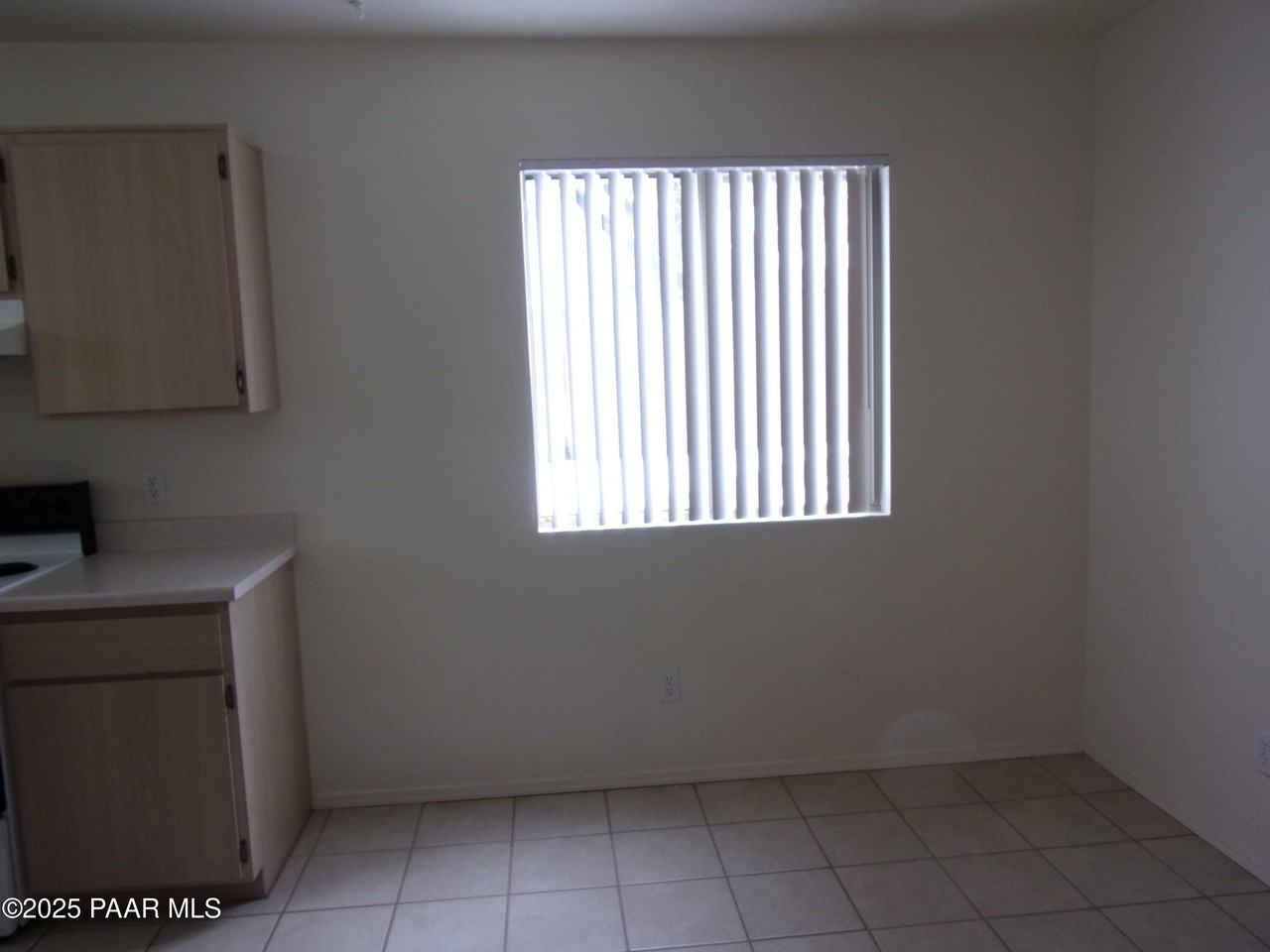 9641 E Lakeshore Dr #3 - Photo 4 of 7