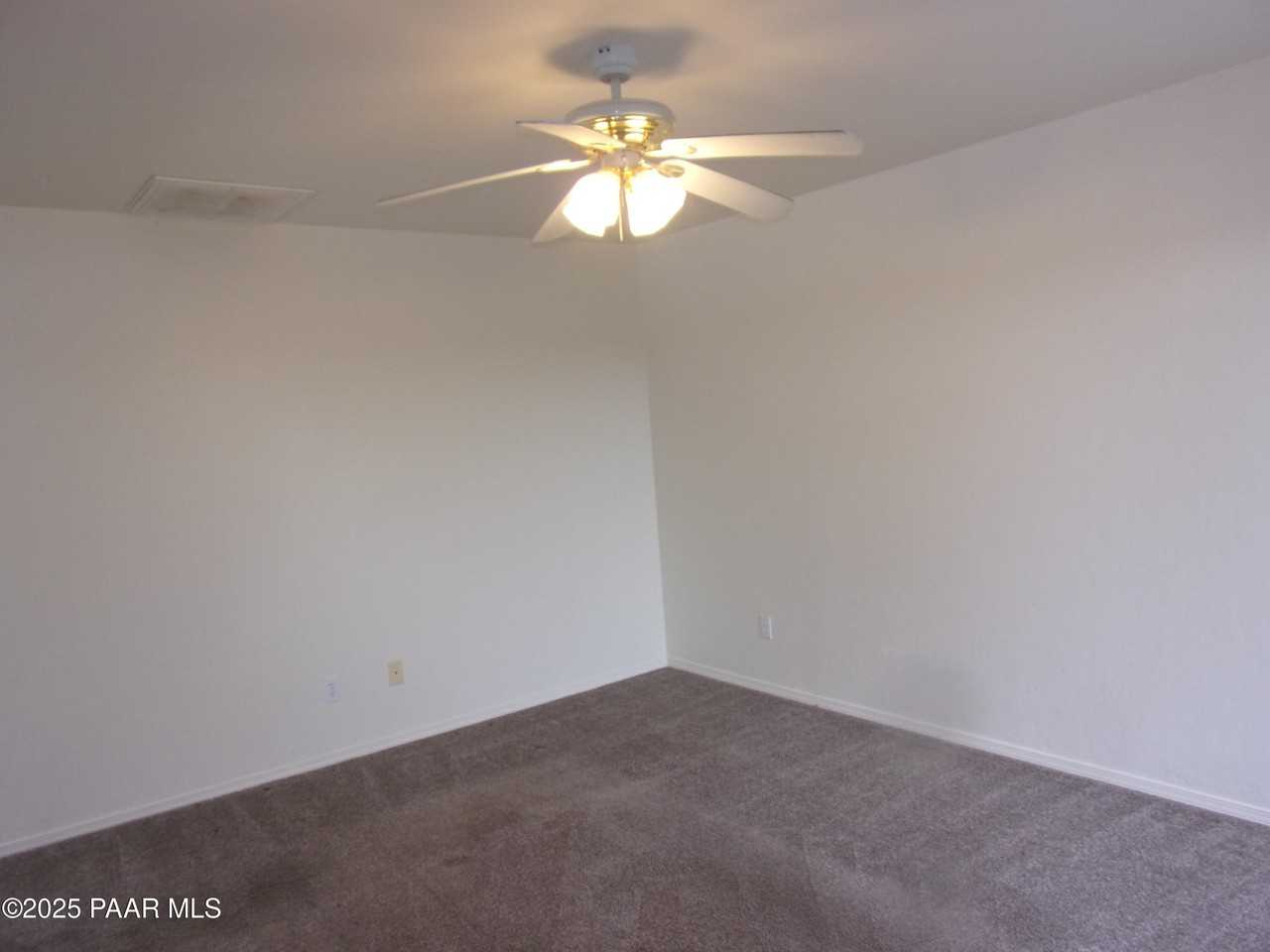 9641 E Lakeshore Dr #3 - Photo 6 of 7