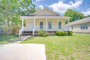 featured image of 727 Bremen Ave