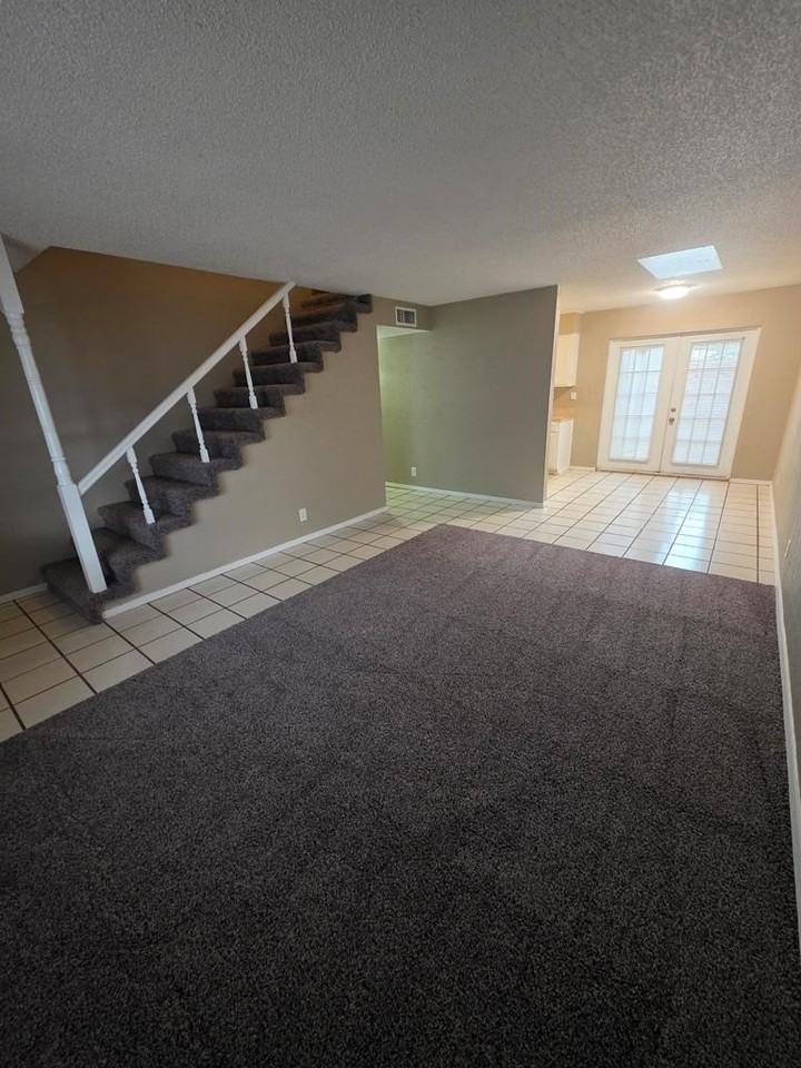 4403 Crockett Ave #A - Photo 5 of 28
