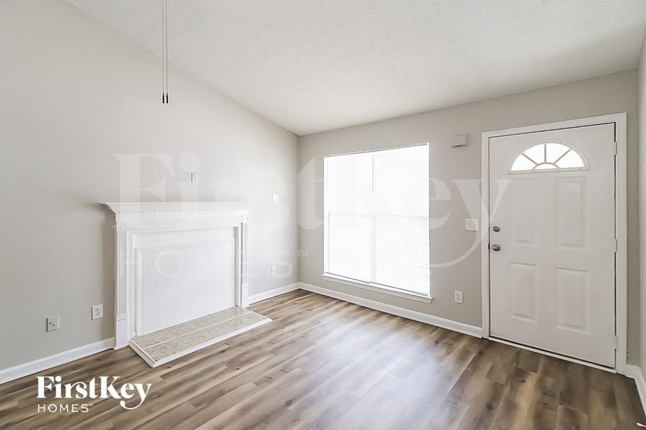 6137 Harvard Ct - Photo 4 of 19