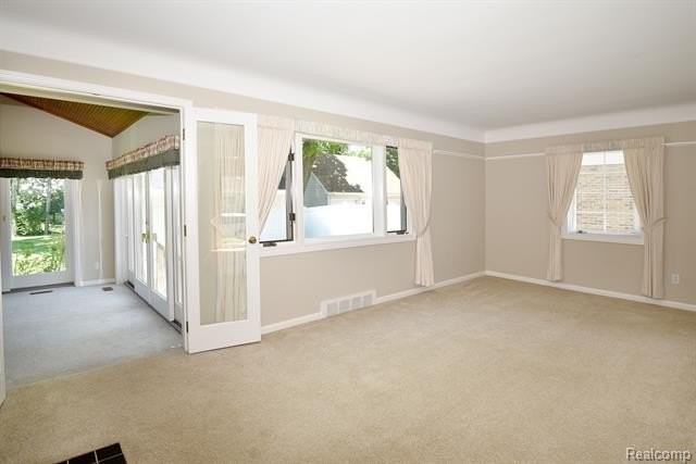 2453 Windemere Rd - Photo 5 of 40