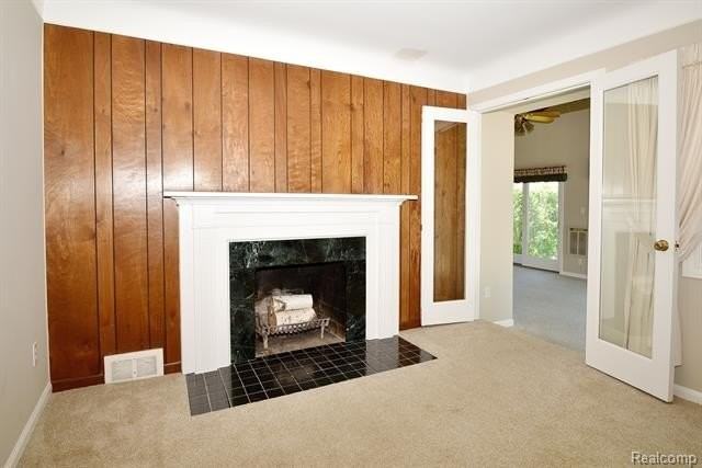 2453 Windemere Rd - Photo 7 of 40